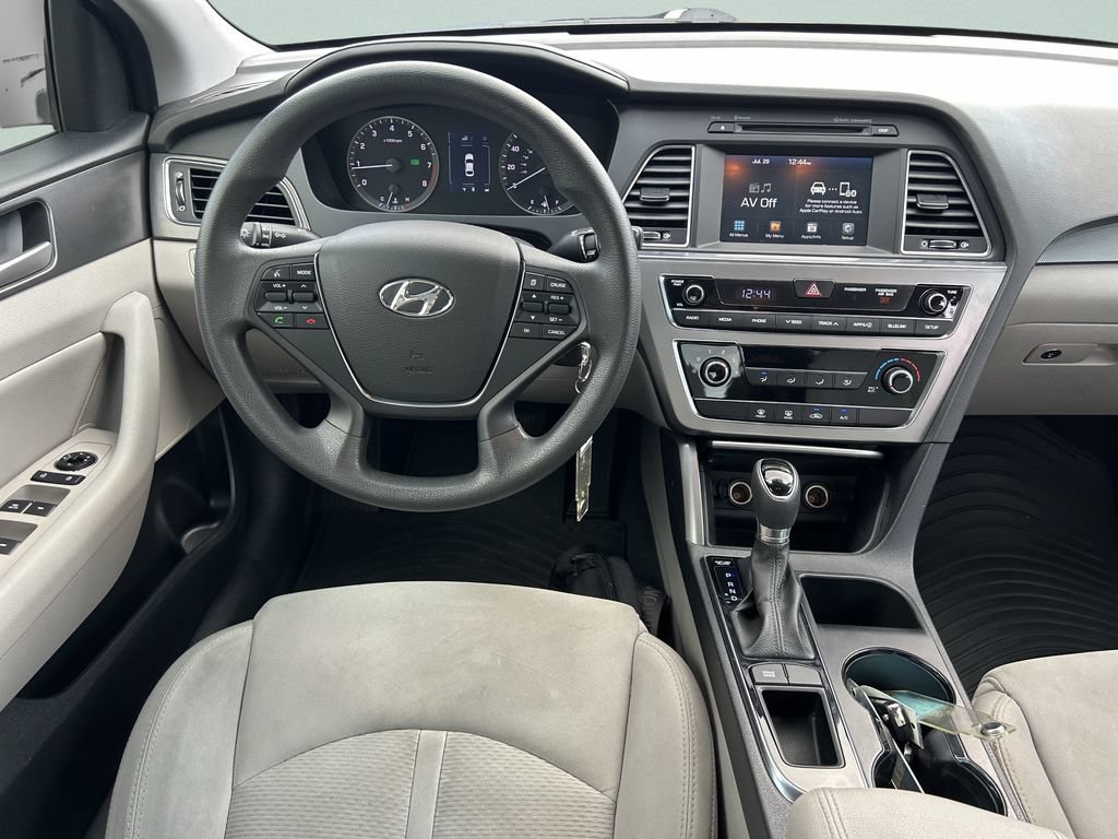 Used 2017 Hyundai Sonata Sport FWD image 18
