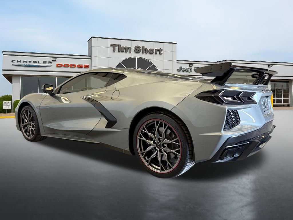 Used 2024 Chevrolet Corvette Stingray Coupe w/ Z51 Performance Package image 3