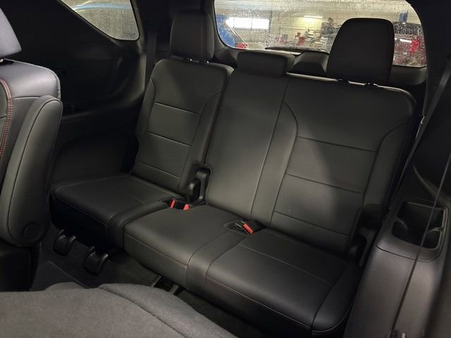 Used 2024 Chevrolet Traverse RS image 24