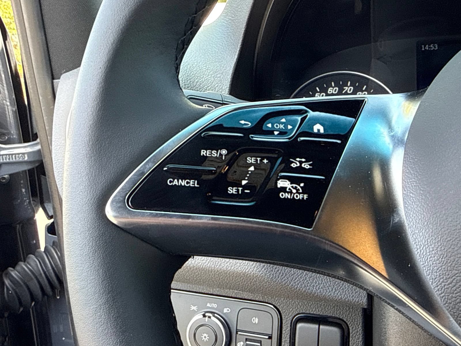 New 2026 Mercedes-Benz Sprinter 2500 image 24