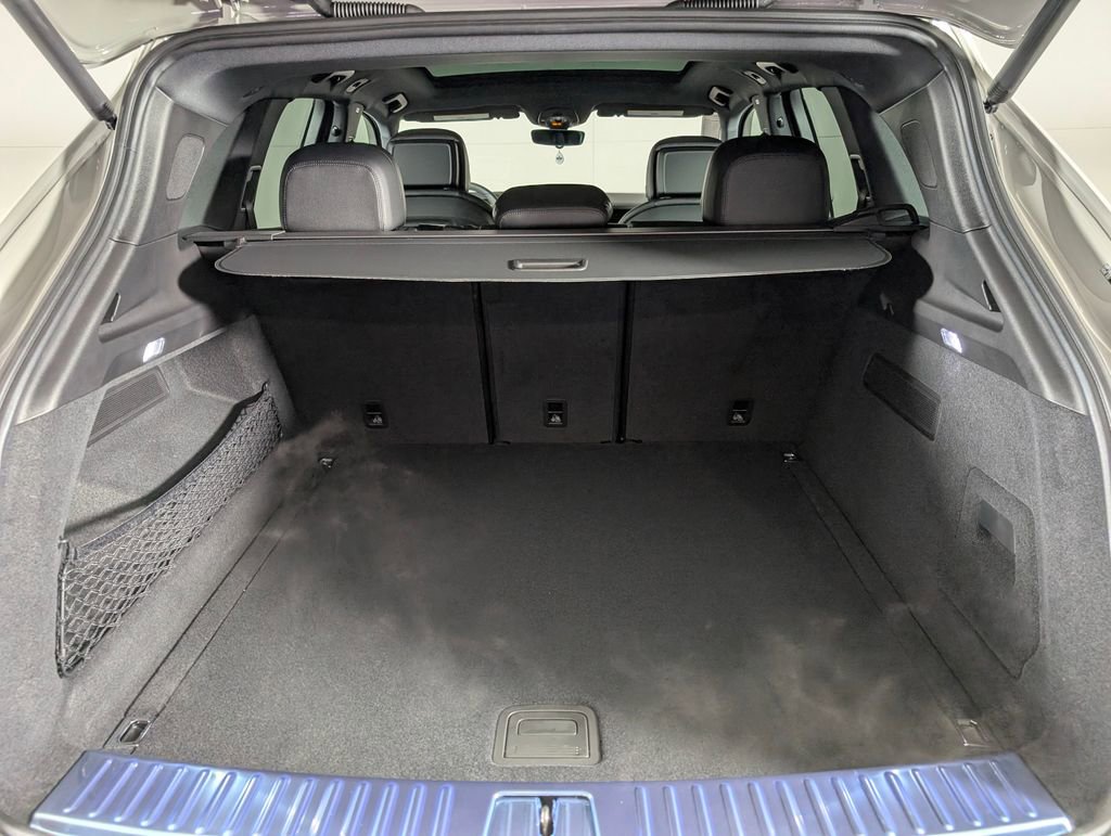 New 2026 Porsche Cayenne image 17