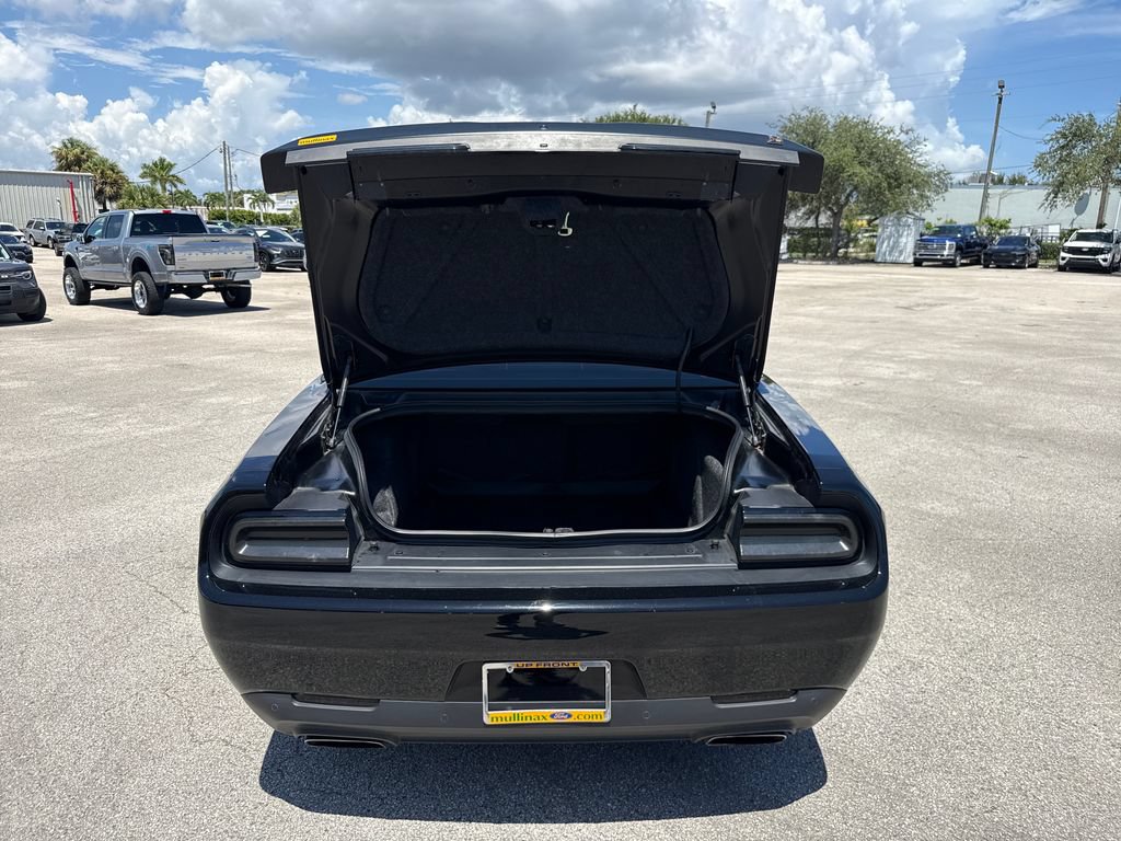 Used 2023 Dodge Challenger R/T Scat Pack RWD image 26