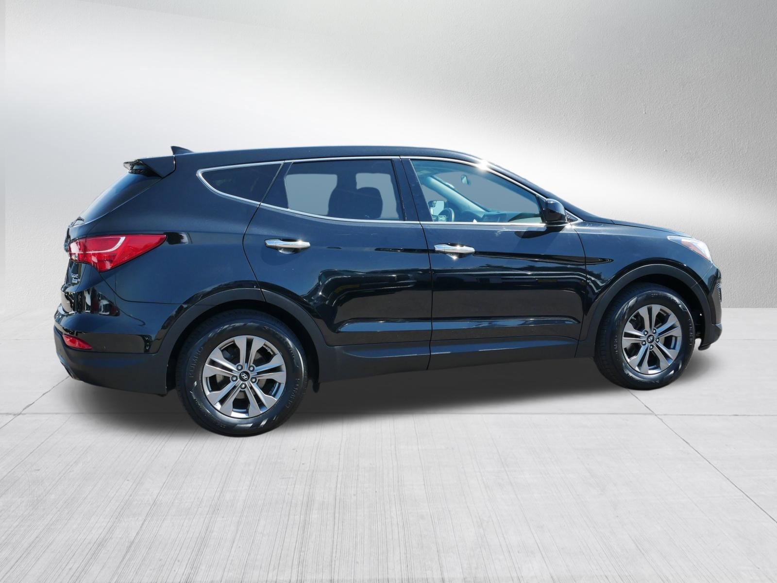 Used 2016 Hyundai Santa Fe Sport AWD/4WD image 8