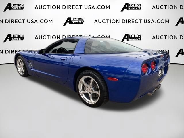 Used 2003 Chevrolet Corvette Coupe w/ Preferred Equipment Group RWD image 24