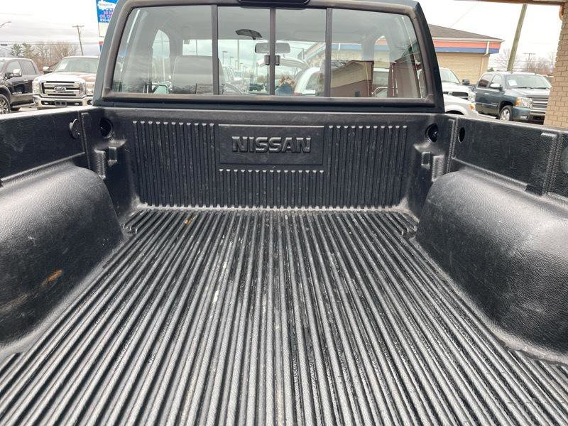 Used 1994 Nissan Pickup XE image 37