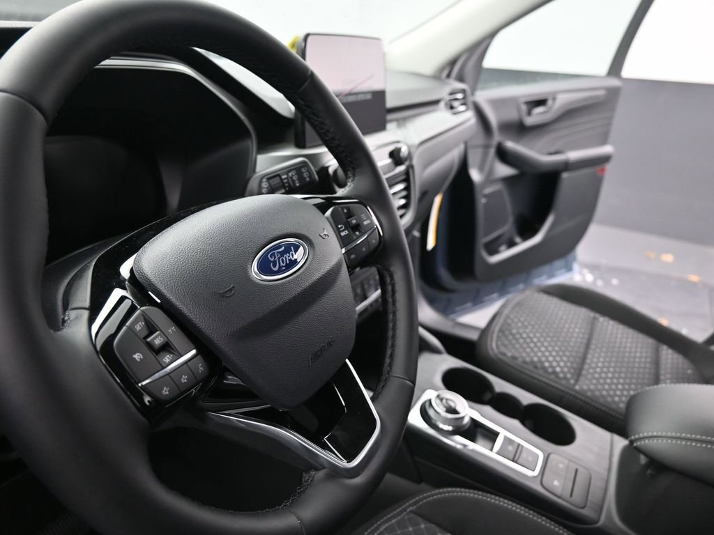 New 2026 Ford Escape Active w/ Cold Weather Package image 17