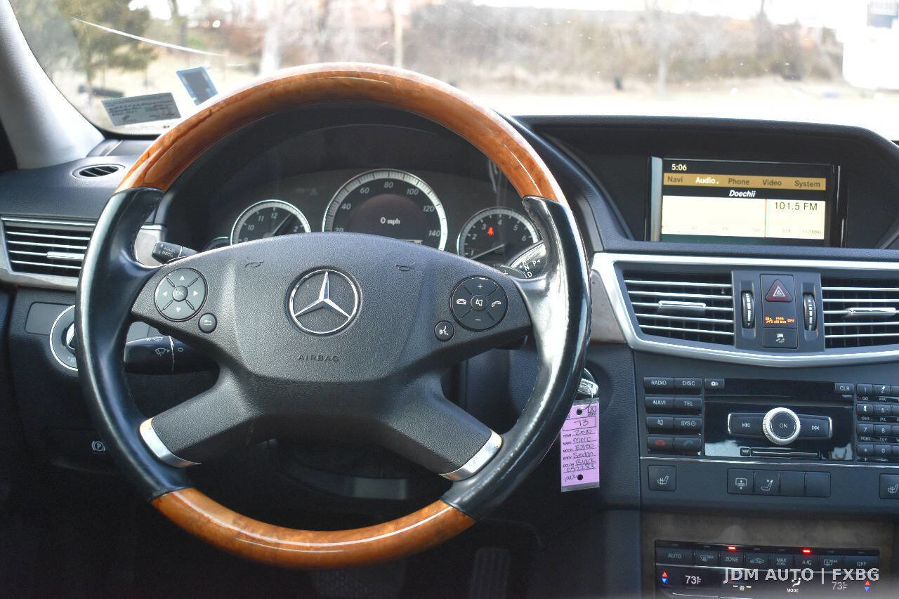 Used 2010 Mercedes-Benz E 350 Sedan image 20