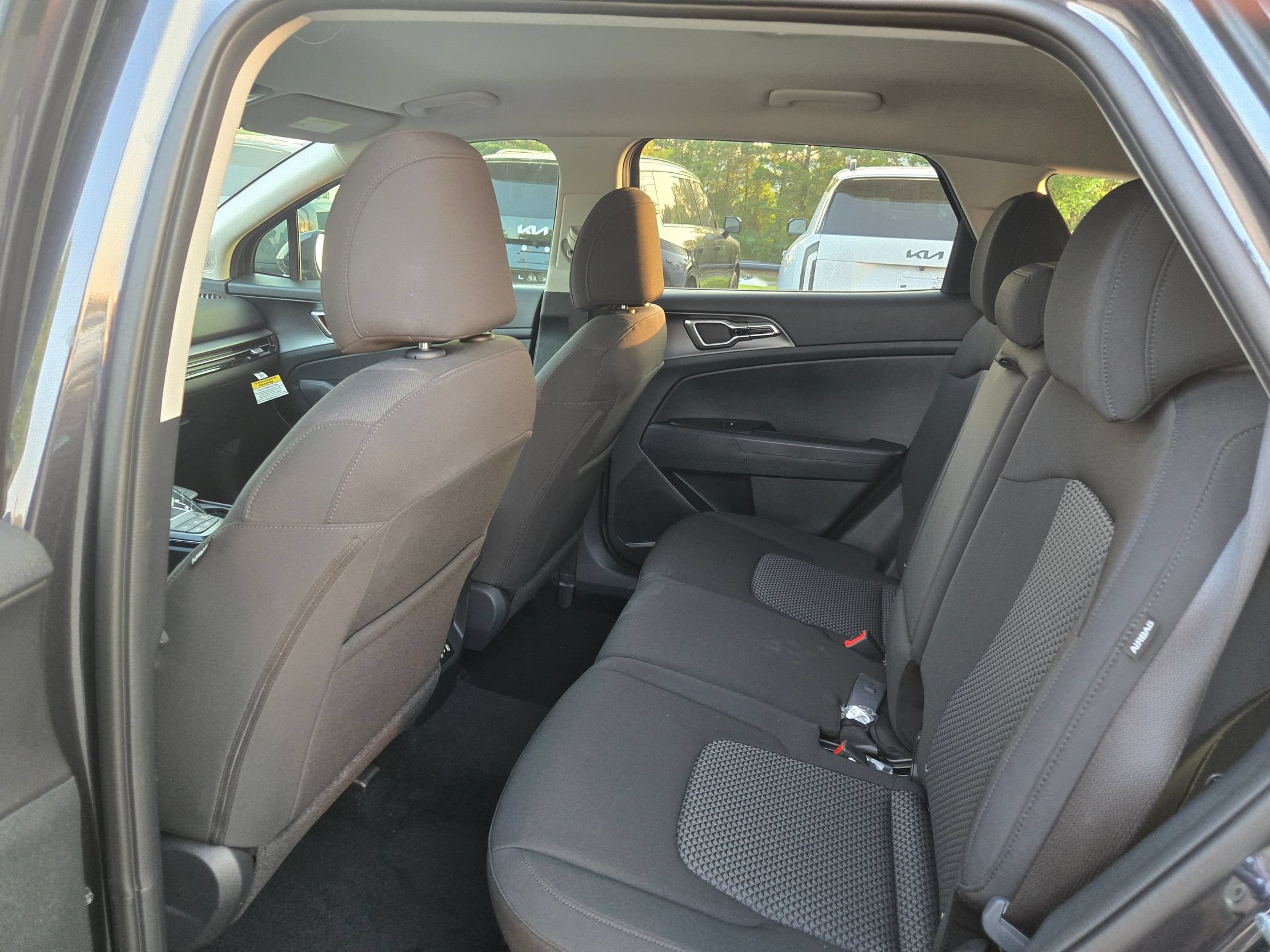 New 2026 Kia Sportage LX w/ LX Convenience Package FWD image 31