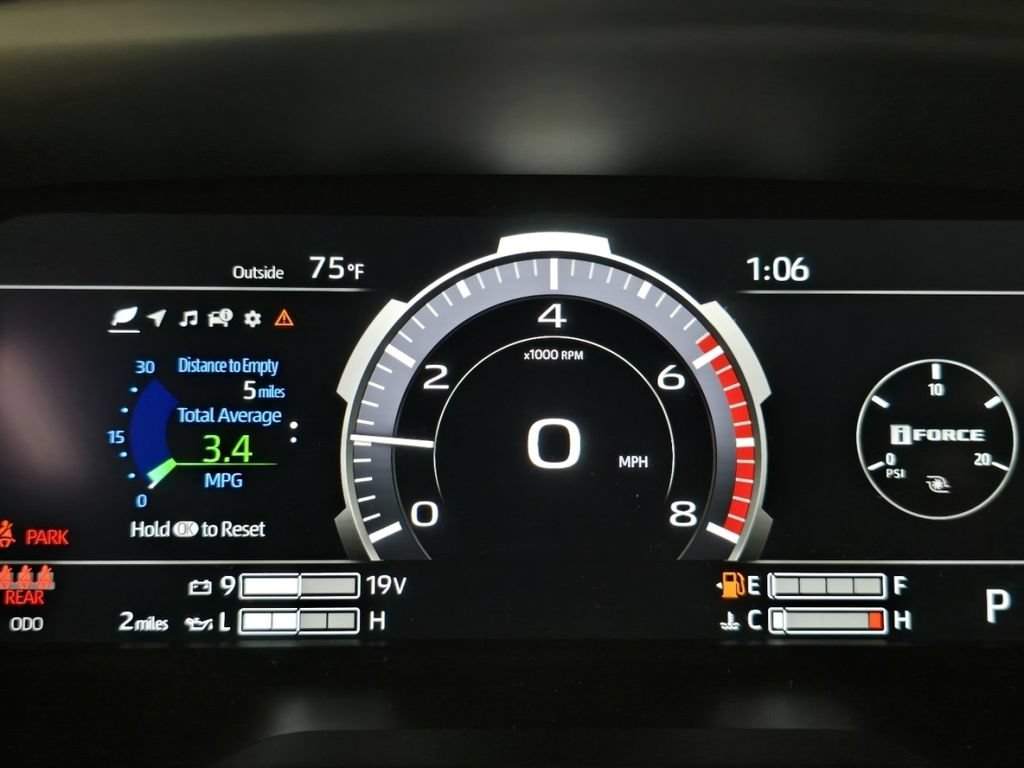 New 2026 Toyota Tundra 1794 Edition AWD/4WD image 31