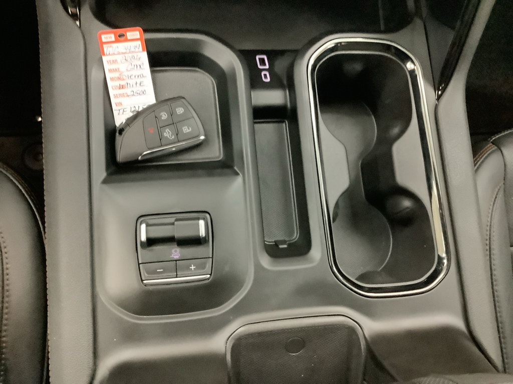 New 2026 GMC Sierra 2500 AT4 w/ AT4 Premium Plus Package image 31