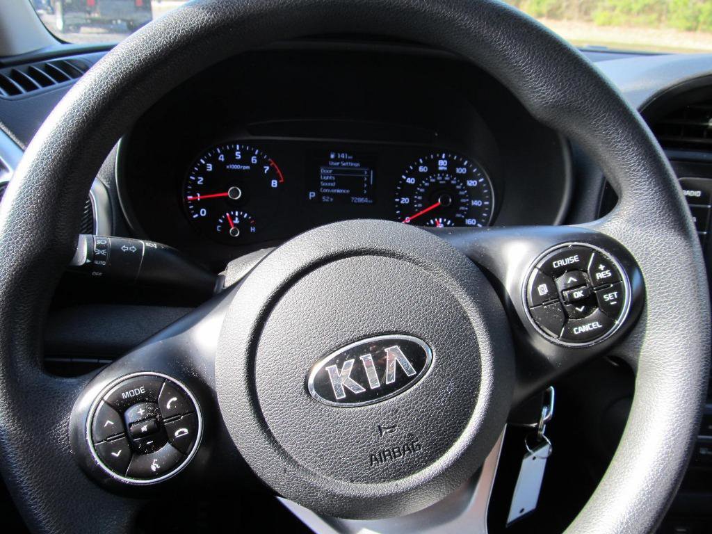 Used 2020 Kia Soul LX image 46