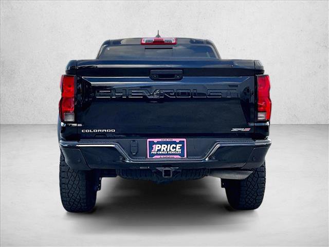 Used 2024 Chevrolet Colorado ZR2 w/ ZR2 Convenience Package III AWD/4WD image 4