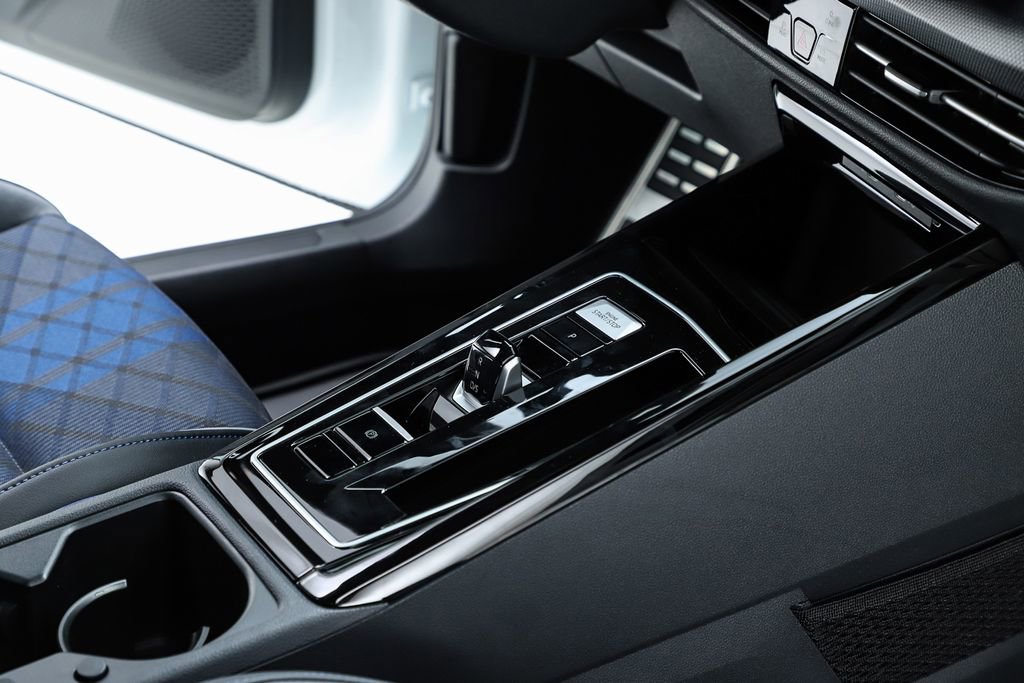 New 2026 Volkswagen Golf w/ Euro Style Package image 33