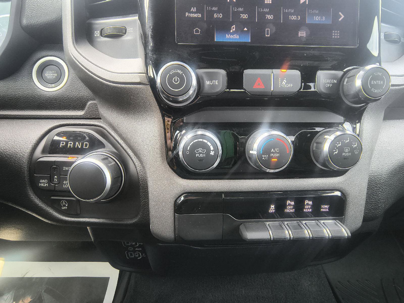 Used 2025 RAM 1500 Tradesman w/ Night Edition AWD/4WD image 20