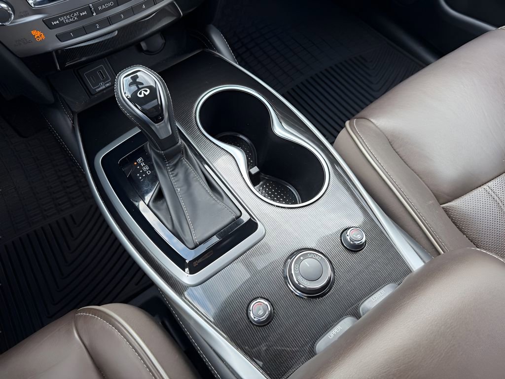 Used 2019 INFINITI QX60 Luxe w/ Essential Package image 29