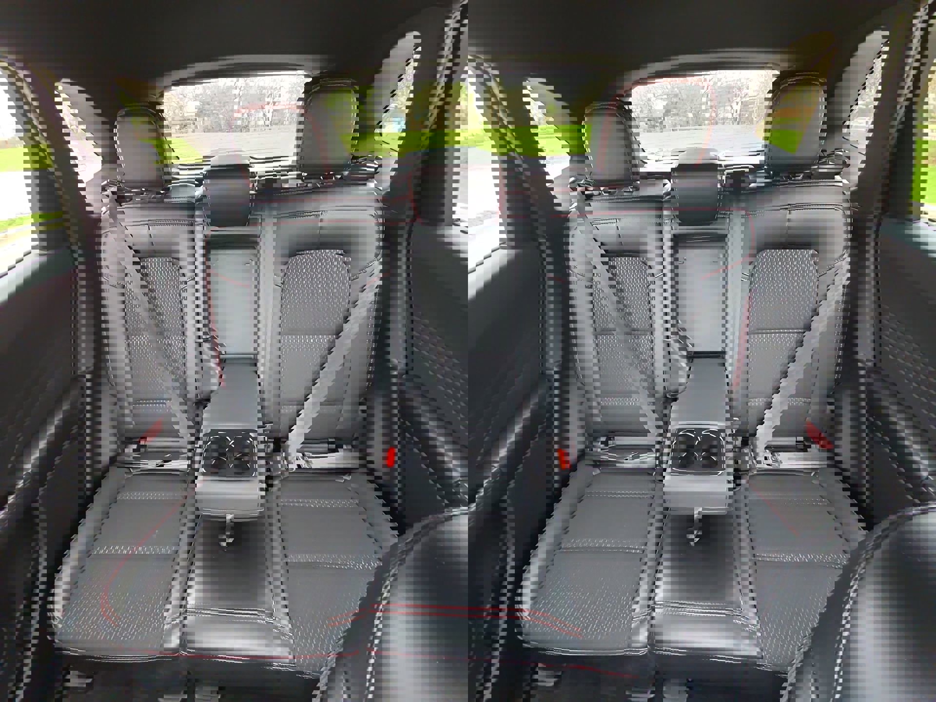 Certified 2025 Ford Escape ST-Line Select AWD/4WD image 21