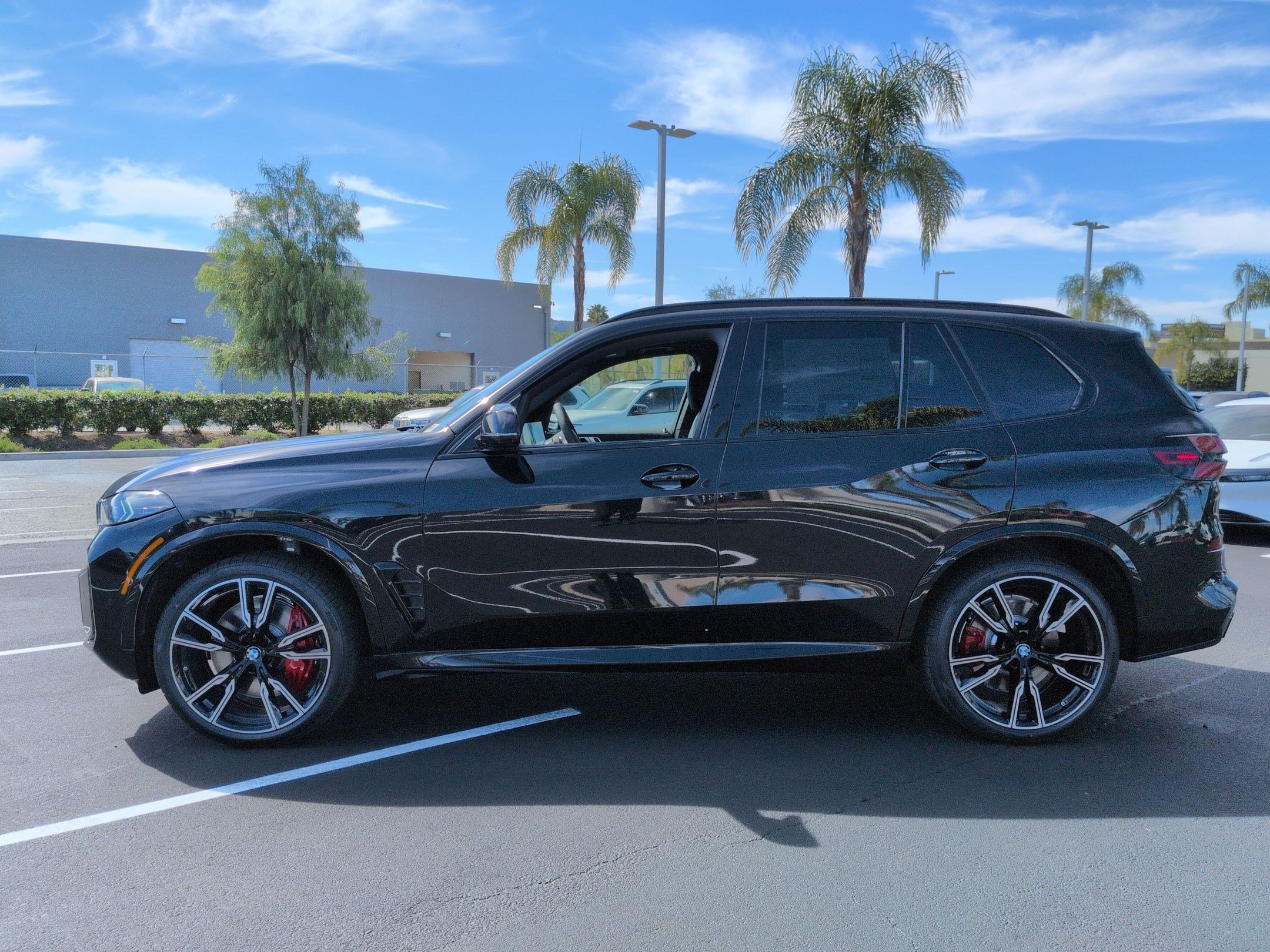 New 2026 BMW X5 M60i AWD/4WD image 7