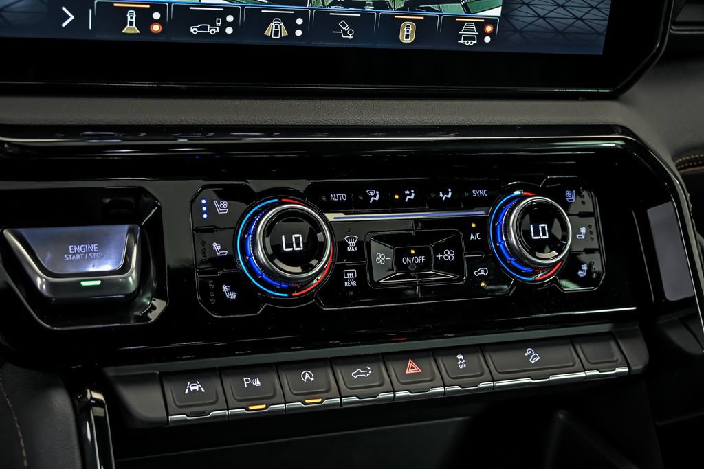 New 2026 GMC Sierra 1500 AT4 w/ Technology Package AWD/4WD image 17