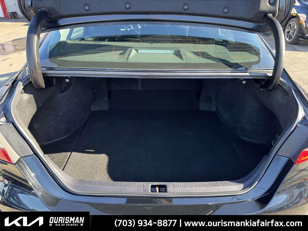 Used 2024 Toyota Camry XSE image 12