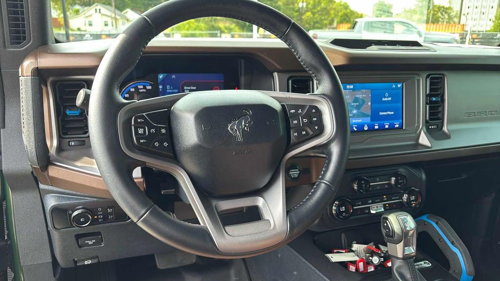 Used 2023 Ford Bronco Outer Banks image 19