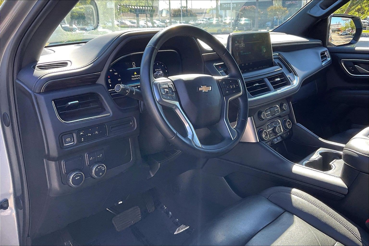 Used 2024 Chevrolet Tahoe LT RWD image 17
