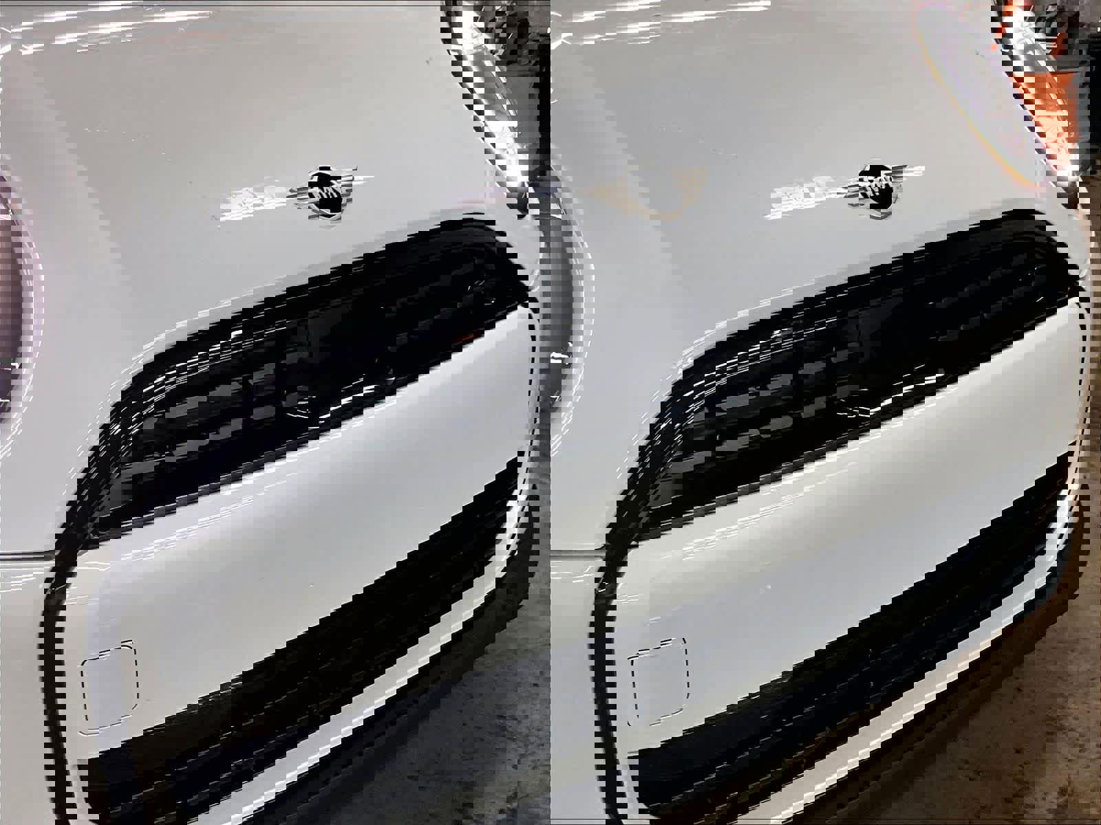 Certified 2025 MINI Cooper 2-Door Hardtop image 32