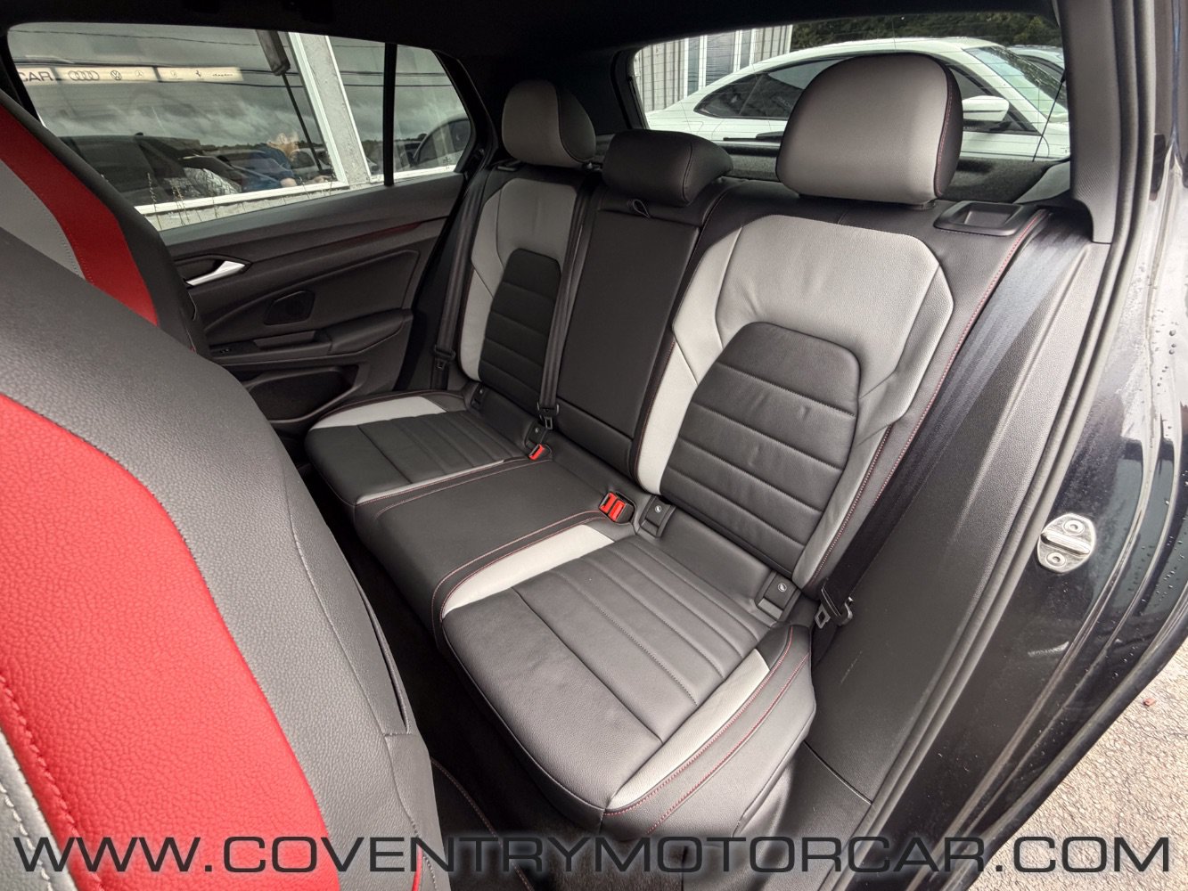 Used 2024 Volkswagen GTI Autobahn FWD image 39