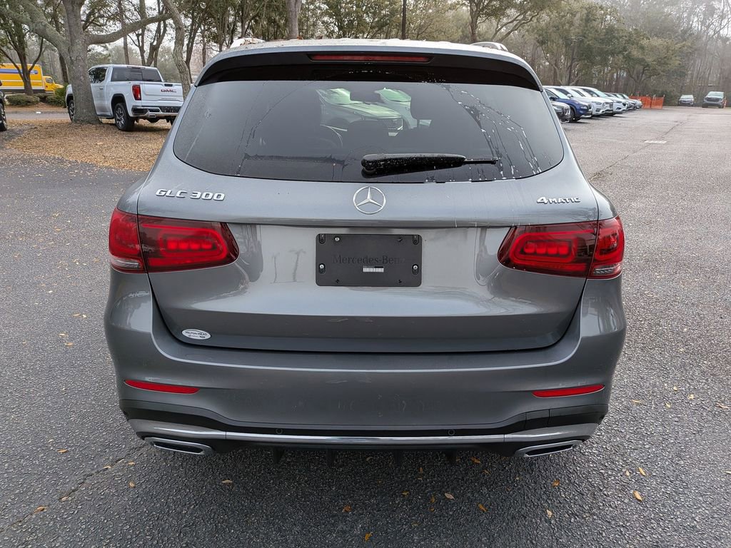 Used 2021 Mercedes-Benz GLC 300 4MATIC w/ AMG Line image 5
