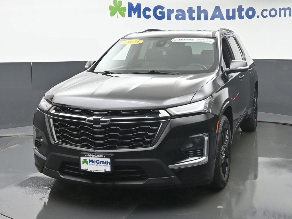 Used 2023 Chevrolet Traverse Premier w/ Redline Edition image 5