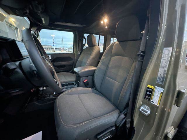 Certified 2025 Jeep Wrangler Willys image 13