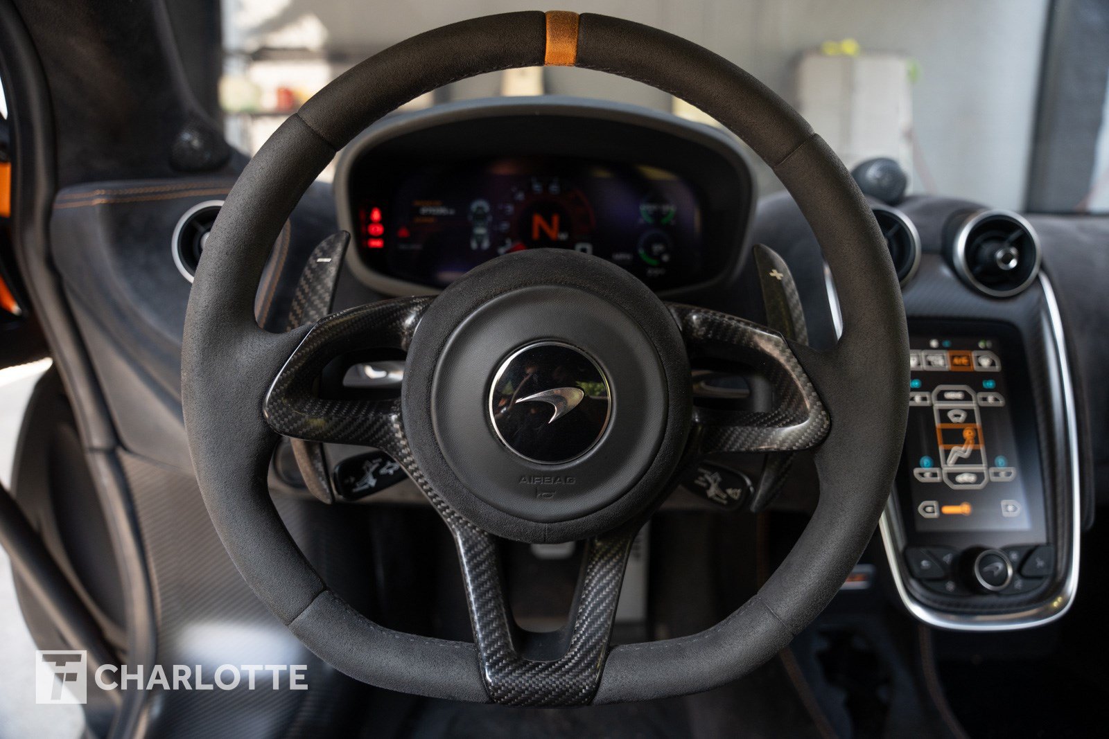 Used 2019 McLaren 600LT RWD image 24