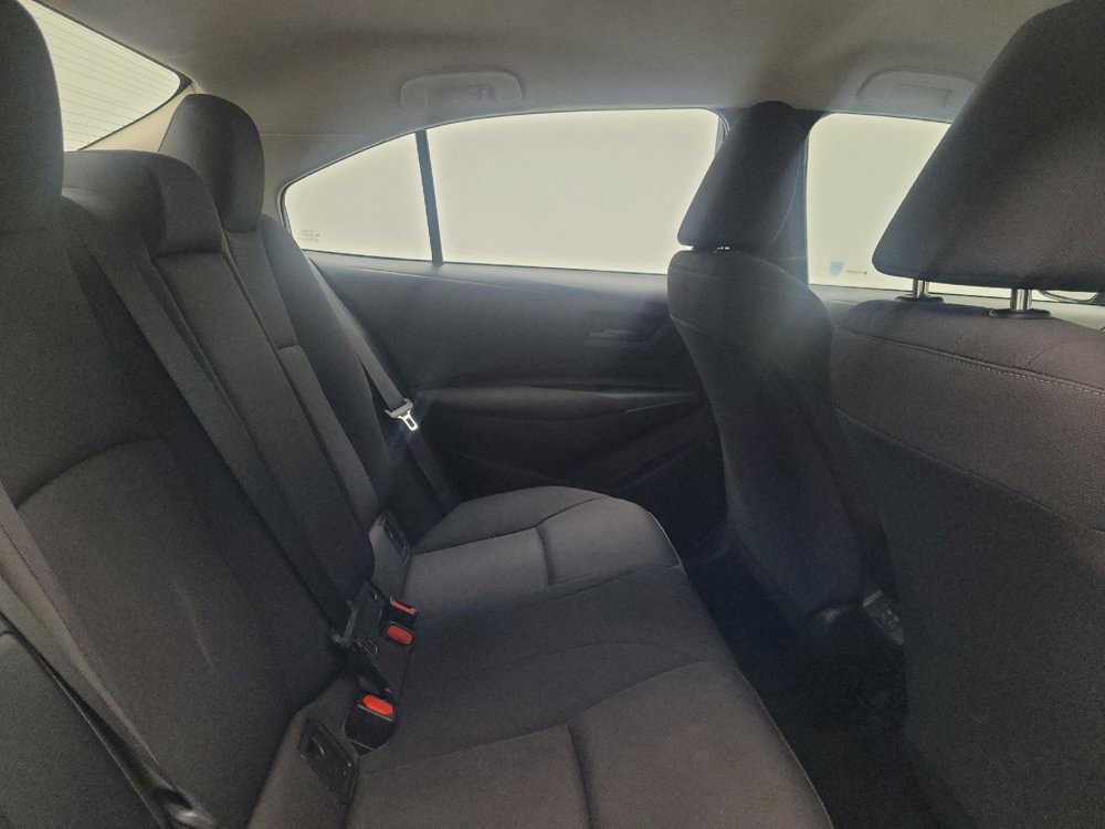Used 2023 Toyota Corolla LE image 19