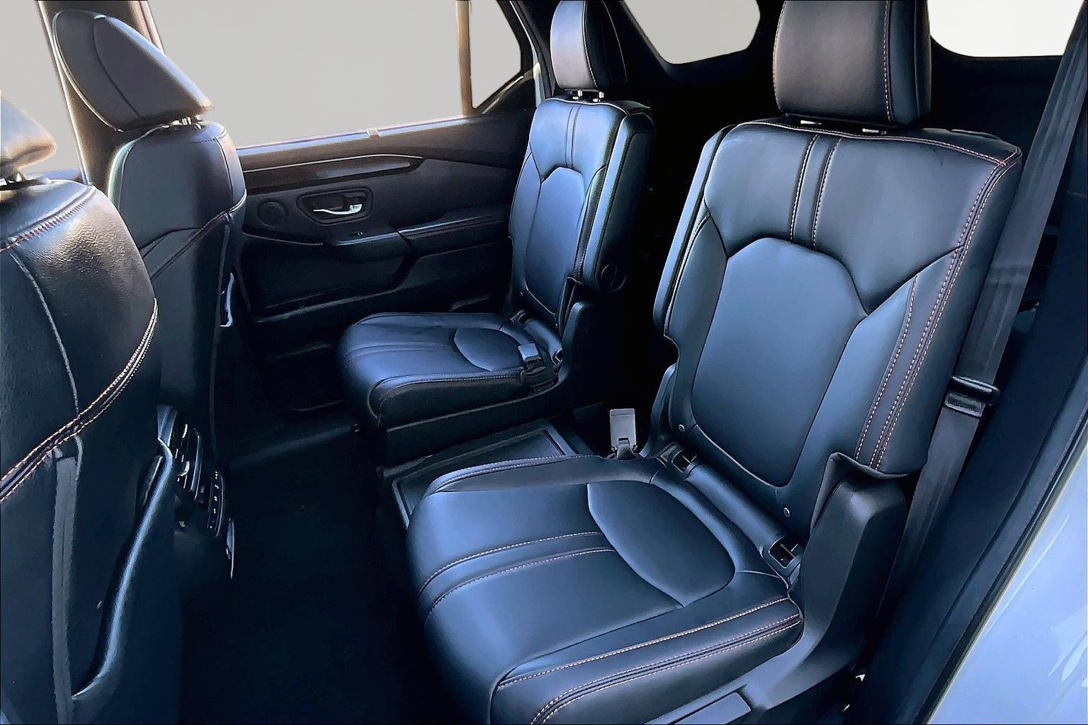 Used 2024 Honda Pilot TrailSport image 23