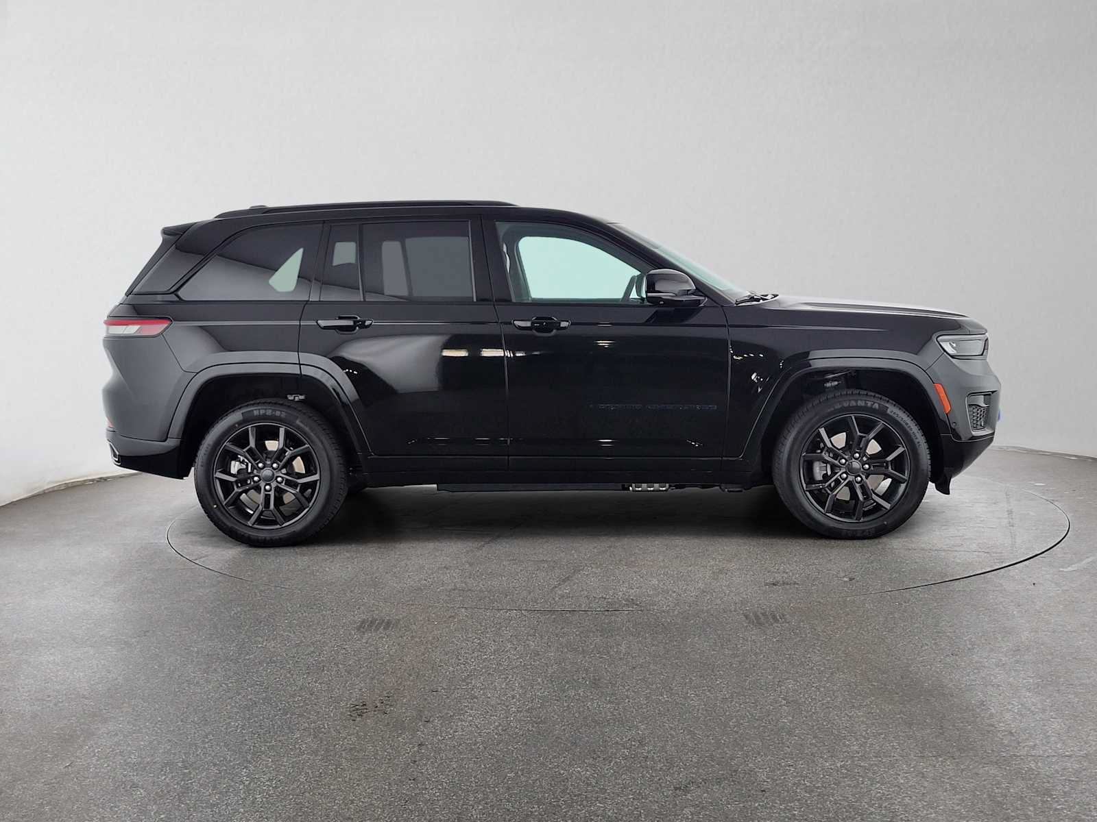 Used 2024 Jeep Grand Cherokee Limited 4xe AWD/4WD image 3