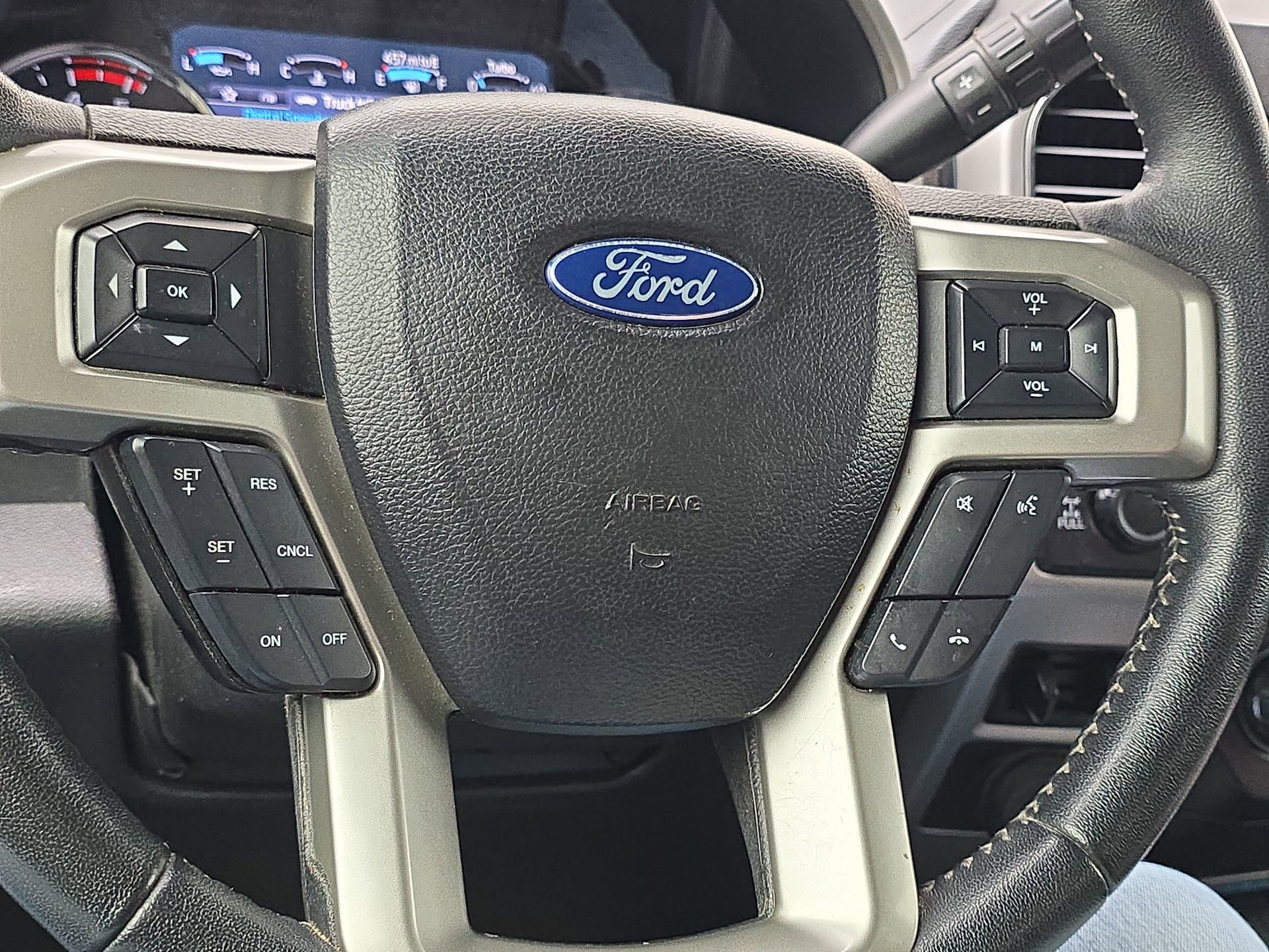 Used 2021 Ford F250 Lariat AWD/4WD image 14