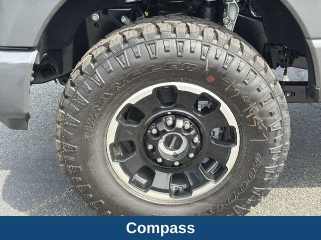 New 2026 Ford F250 Platinum w/ Tremor Off-Road Package AWD/4WD image 11