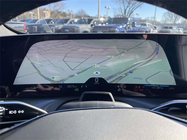 Used 2026 Cadillac Vistiq Sport image 8