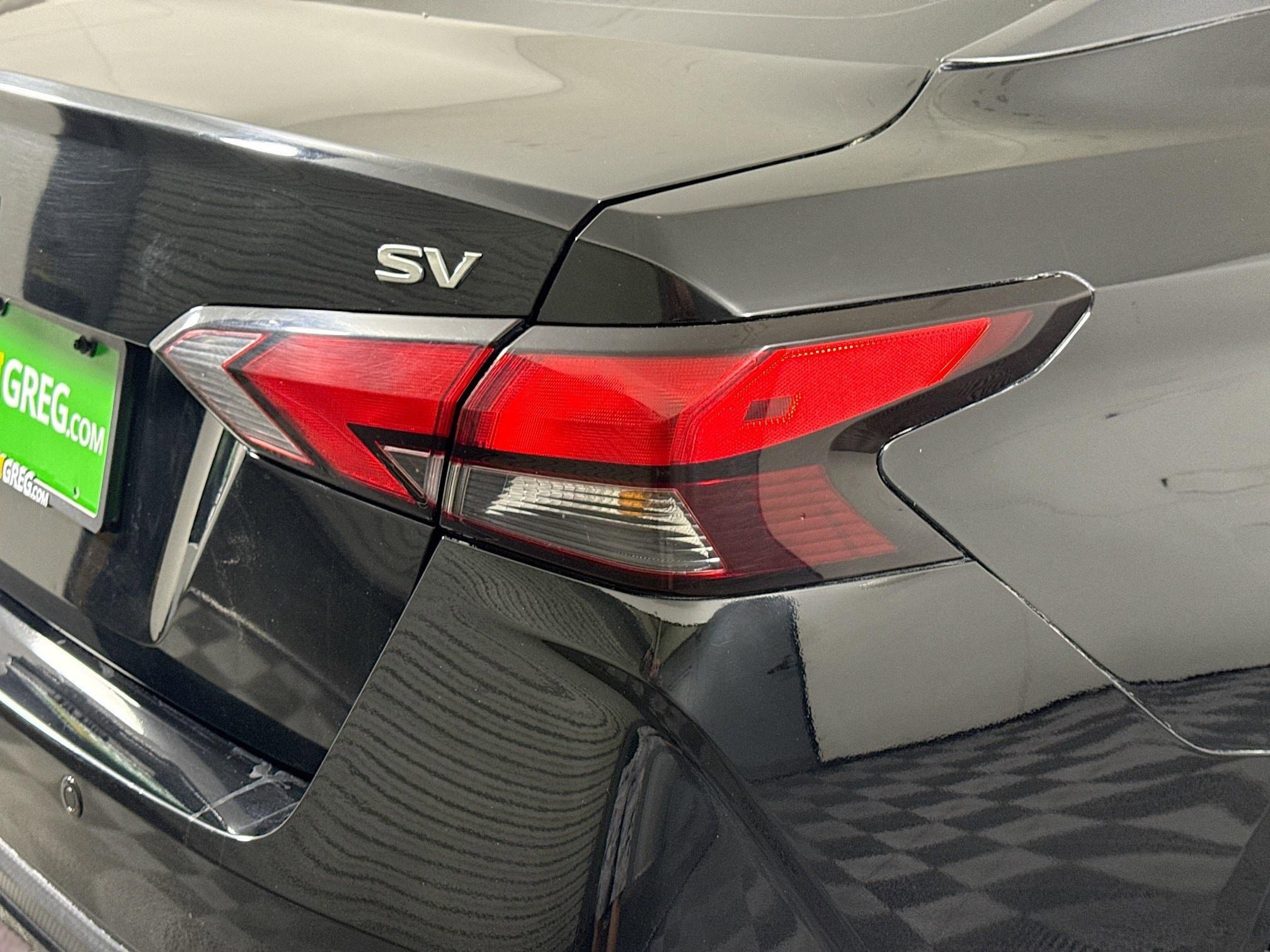 Used 2020 Nissan Versa SV image 34