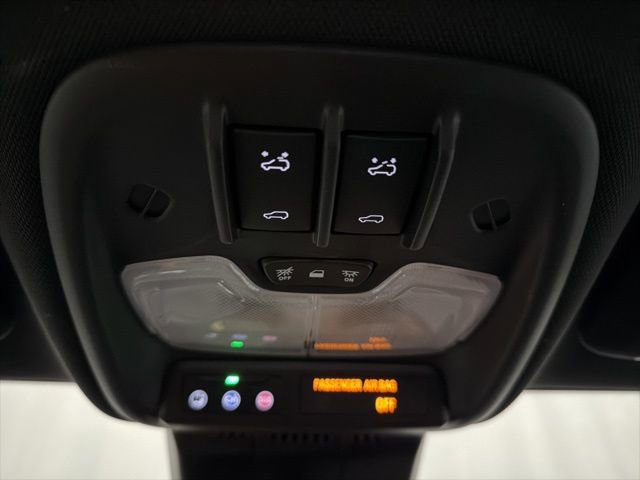 Used 2023 Chevrolet Colorado Z71 w/ Z71 Convenience Package 2 image 28