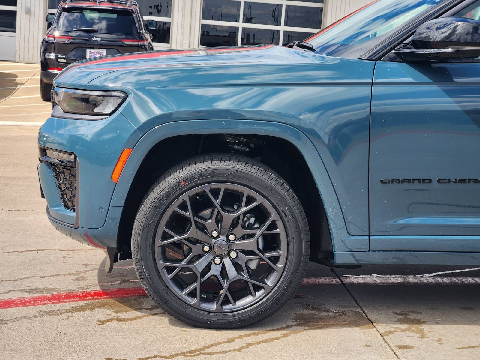New 2026 Jeep Grand Cherokee Summit w/ Obsidian Package AWD/4WD image 10