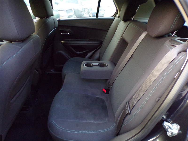 Used 2016 Chevrolet Trax LS image 19