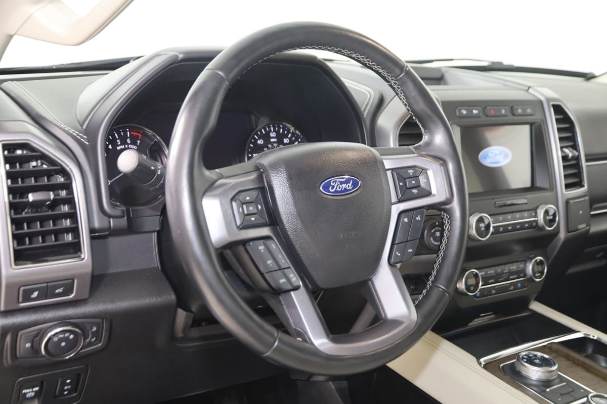 Used 2020 Ford Expedition Platinum AWD/4WD image 6
