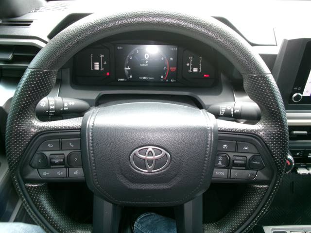 Used 2024 Toyota Tacoma SR5 AWD/4WD image 11