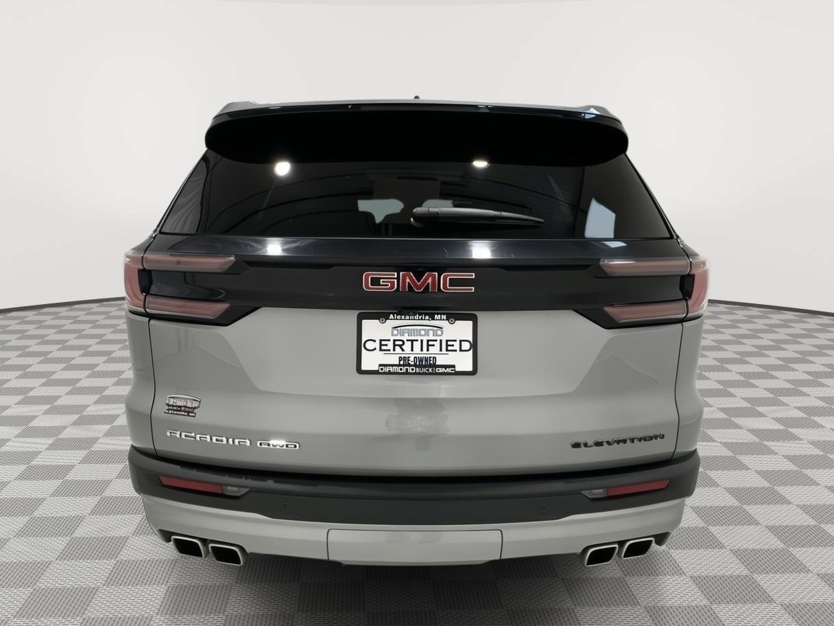 Used 2025 GMC Acadia Elevation w/ Elevation Premium Package AWD/4WD image 4