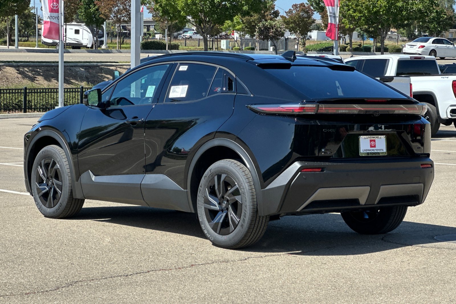 New 2026 Toyota C-HR AWD/4WD image 6