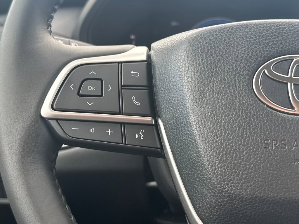 Used 2026 Toyota Grand Highlander XLE image 21