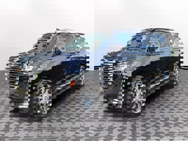 Certified 2024 Cadillac Escalade ESV Premium Luxury Platinum image 3