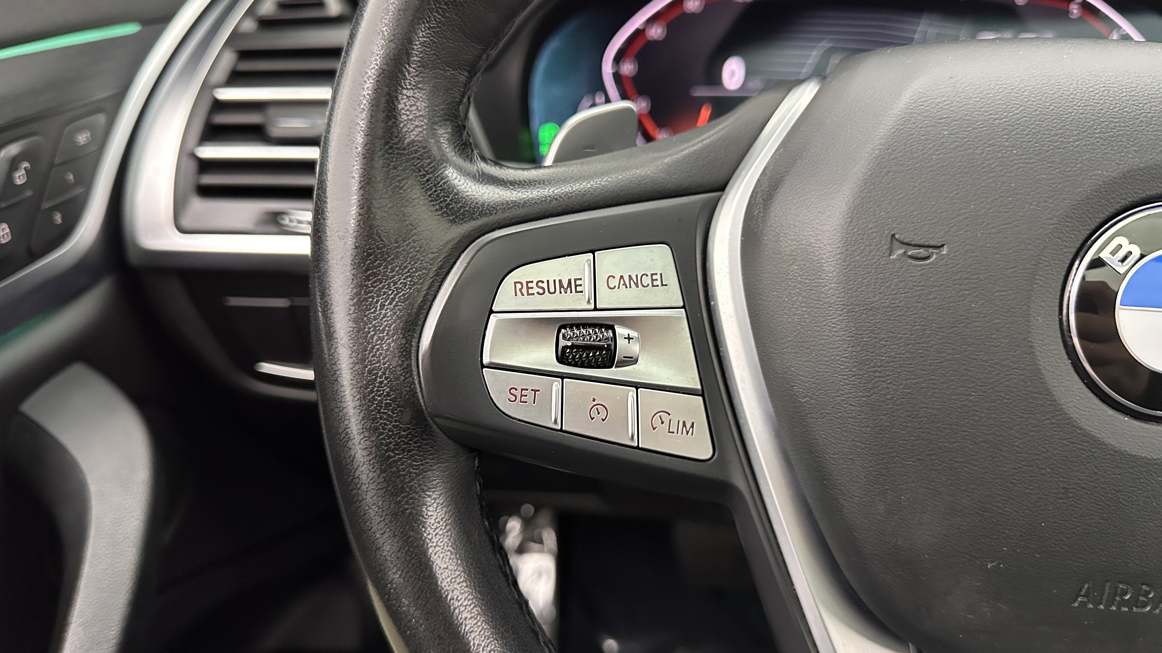 Used 2024 BMW X3 sDrive30i w/ Convenience Package image 23