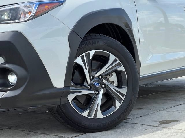 Used 2024 Subaru Crosstrek 2.0i Premium AWD/4WD image 2