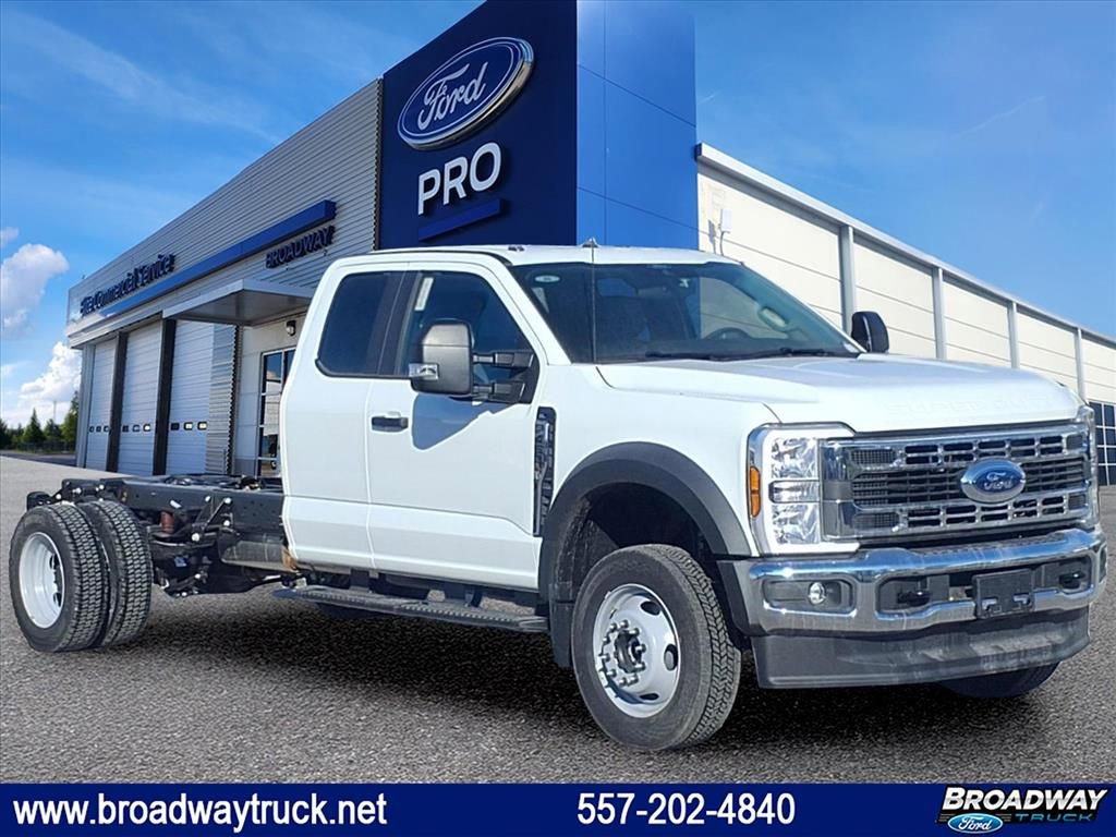 New 2026 Ford F450 XL w/ XL Chrome Package AWD/4WD image 1